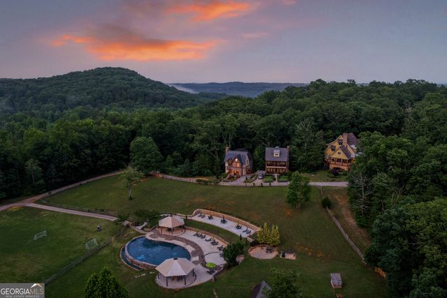 32 Lantern Cove Road, Chickamauga, GA 30707