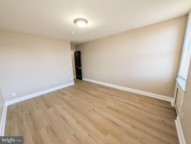 217 CHELTEN AVE, Philadelphia, PA 19120