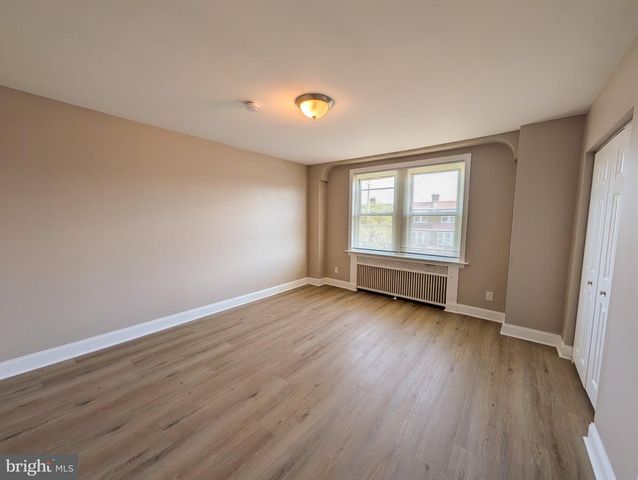 217 CHELTEN AVE, Philadelphia, PA 19120