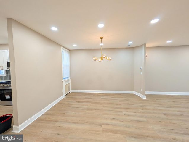 217 CHELTEN AVE, Philadelphia, PA 19120