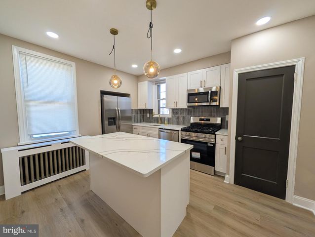 217 CHELTEN AVE, Philadelphia, PA 19120