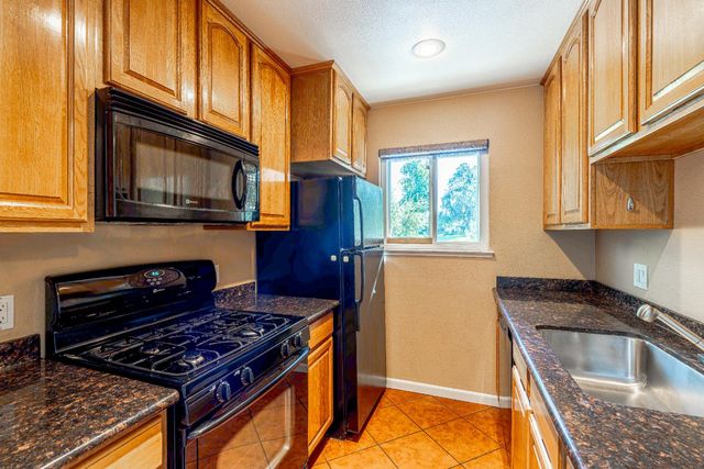 4726 Hayford Way #4, Sacramento, CA 95842