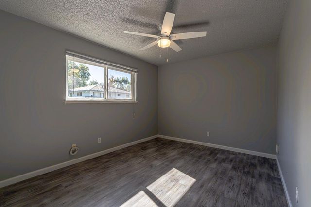 4726 Hayford Way #4, Sacramento, CA 95842