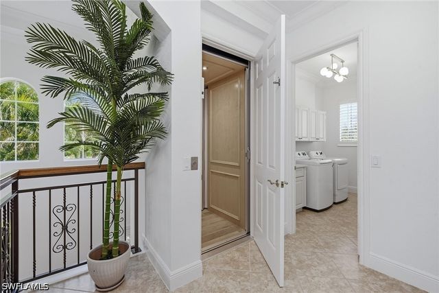3176 Serena LN 202, Naples, FL 34114