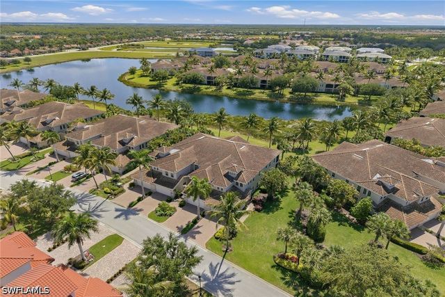 3176 Serena LN 202, Naples, FL 34114