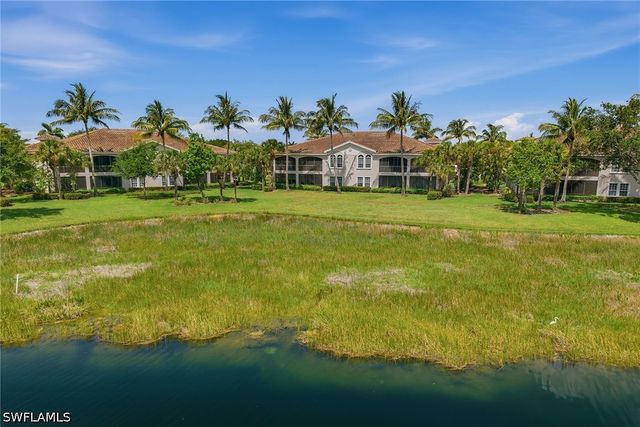 3176 Serena LN 202, Naples, FL 34114