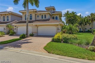 3176 Serena LN 202, Naples, FL 34114