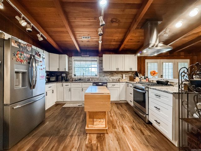 2 Donegal Cir, Wynne, AR 72396