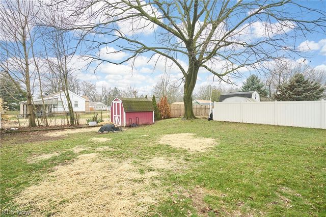 2864 Burnside Street, Akron, OH 44312