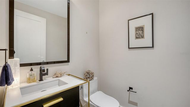 111 S PINEAPPLE AVENUE 601, Sarasota, FL 34236