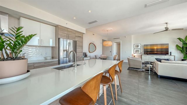 111 S PINEAPPLE AVENUE 601, Sarasota, FL 34236