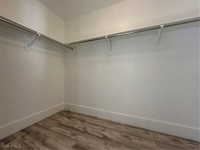 2176 Low Creek Court, Las Vegas, NV 89123