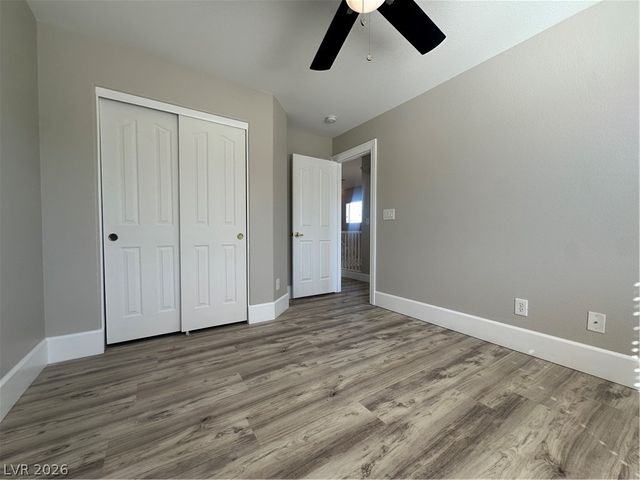 2176 Low Creek Court, Las Vegas, NV 89123