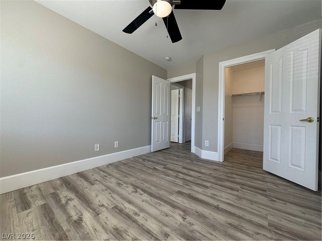 2176 Low Creek Court, Las Vegas, NV 89123