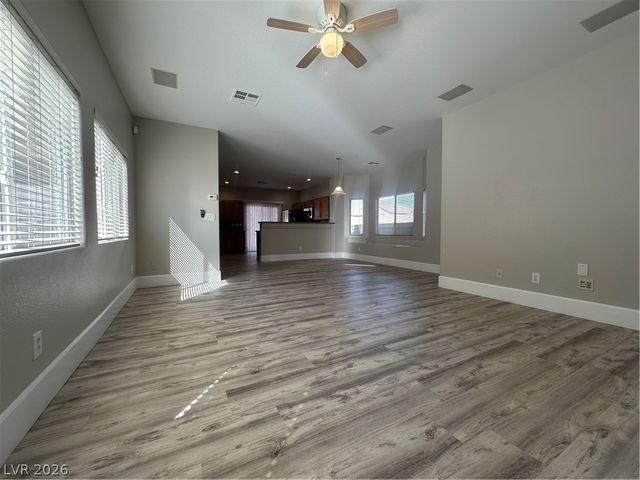 2176 Low Creek Court, Las Vegas, NV 89123