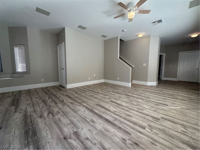 2176 Low Creek Court, Las Vegas, NV 89123