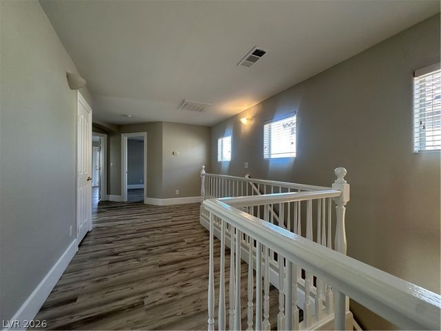 2176 Low Creek Court, Las Vegas, NV 89123