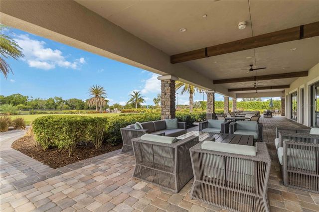 10437 HIGHLAND PARK PLACE, Palmetto, FL 34221