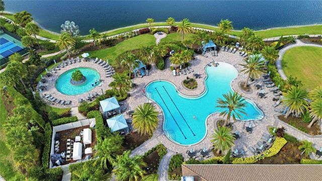 10437 HIGHLAND PARK PLACE, Palmetto, FL 34221