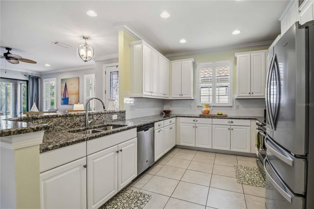 10437 HIGHLAND PARK PLACE, Palmetto, FL 34221