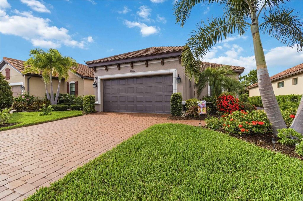 10437 HIGHLAND PARK PLACE, Palmetto, FL 34221
