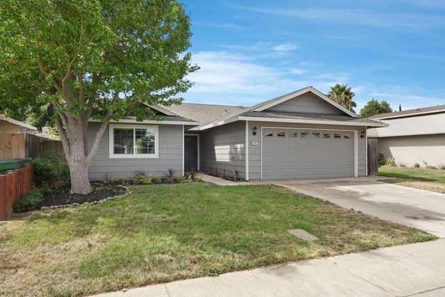 114 Evelyn Ct, Woodbridge, CA 95258