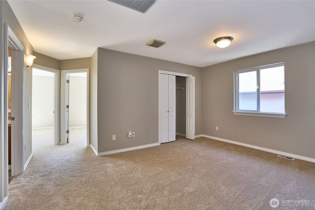 11912 SE 240th Place, Kent, WA 98030