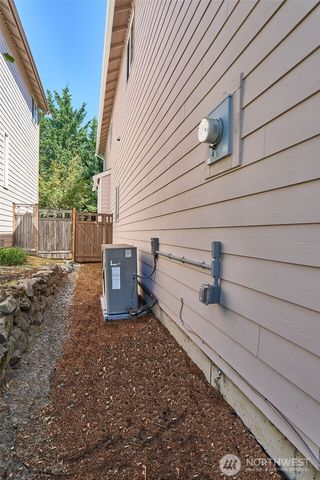 11912 SE 240th Place, Kent, WA 98030