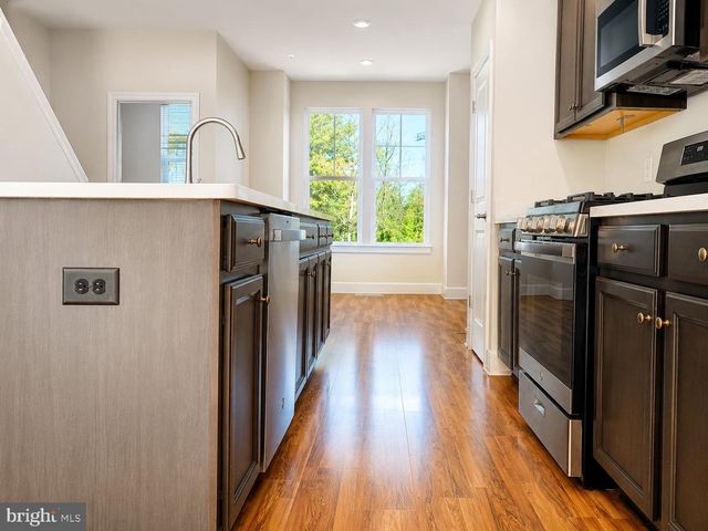 3525 CARNABY ST, Hyattsville, MD 20782