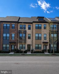 3525 CARNABY ST, Hyattsville, MD 20782