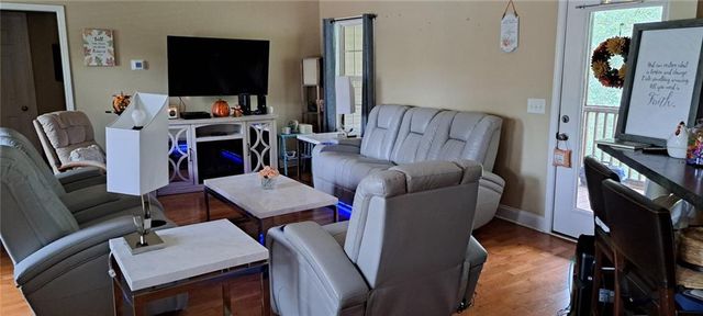 1330 Heads Ferry RD, Cornelia, GA 30531