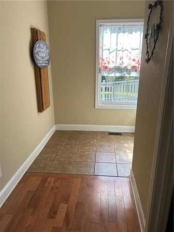 1330 Heads Ferry RD, Cornelia, GA 30531