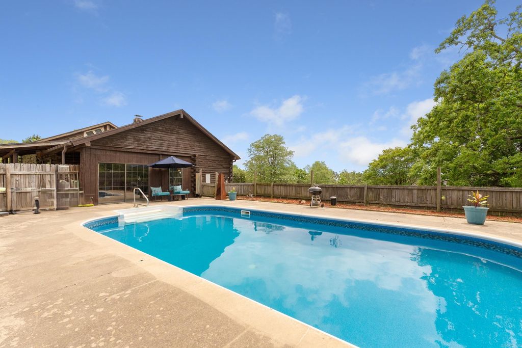 19 Lieblong Road, Greenbrier, AR 72058