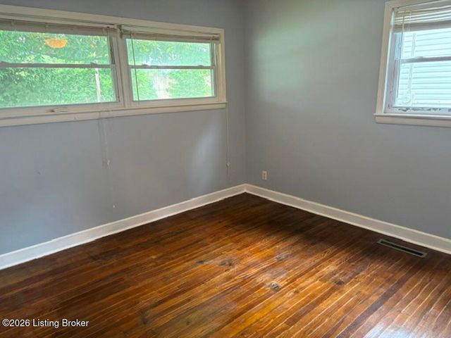 2707 Gardiner Ln, Louisville, KY 40205