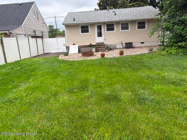 2707 Gardiner Ln, Louisville, KY 40205