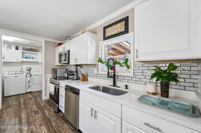 5374 COUNTY ROAD 209 S, Green Cove Springs, FL 32043