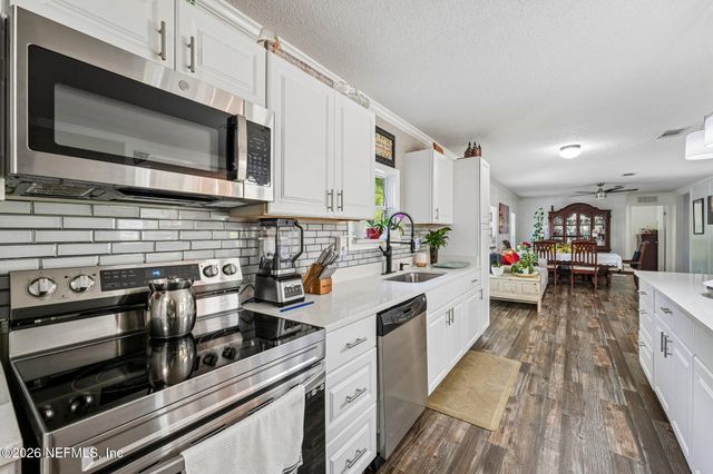 5374 COUNTY ROAD 209 S, Green Cove Springs, FL 32043