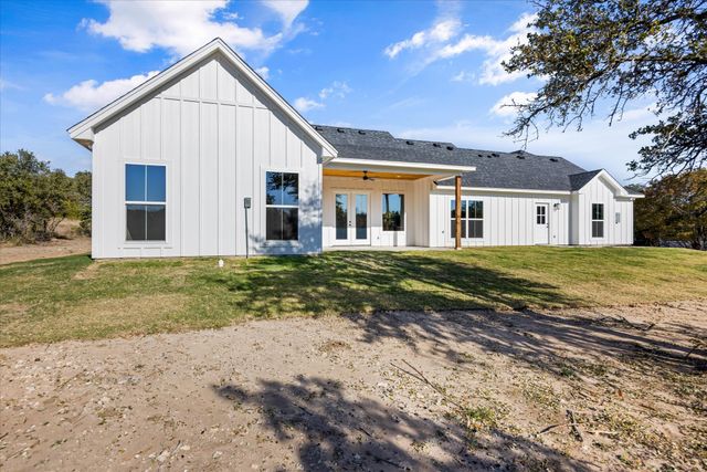 370 Hidden Lake, Bluff Dale, TX 76433