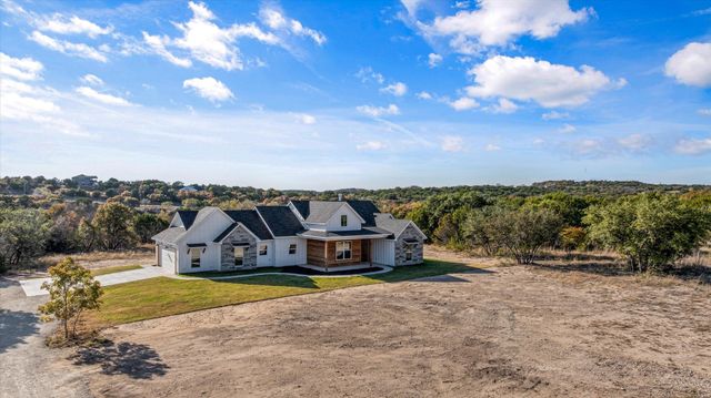 370 Hidden Lake, Bluff Dale, TX 76433