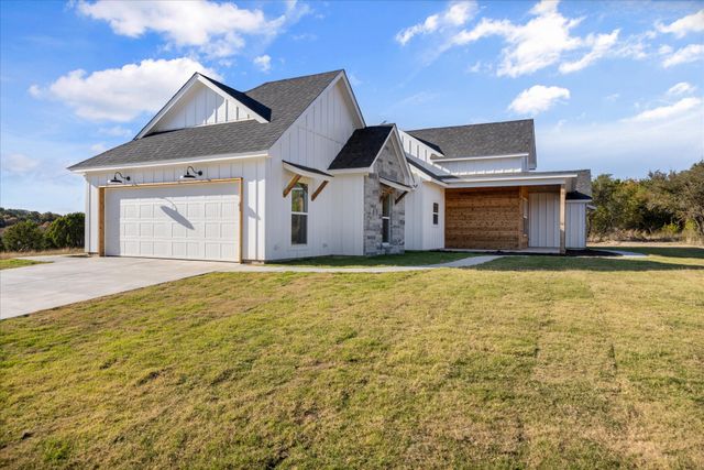 370 Hidden Lake, Bluff Dale, TX 76433