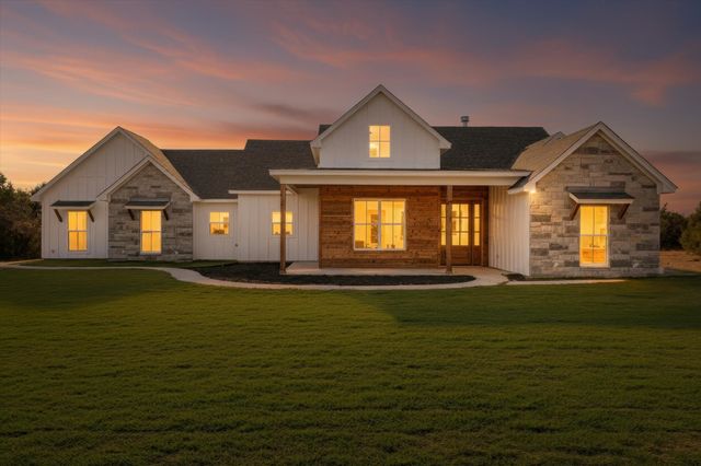 370 Hidden Lake, Bluff Dale, TX 76433