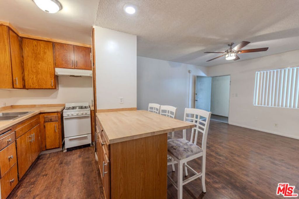 275 Lucas Avenue 4, Los Angeles, CA 90026