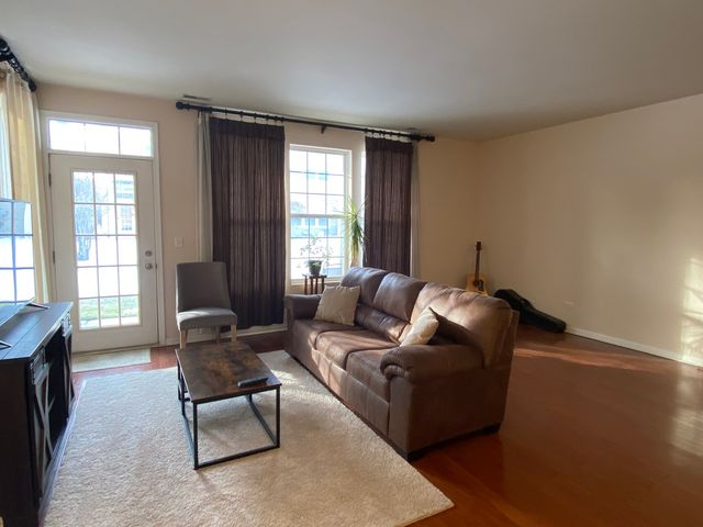 1587 Millbrook Drive 1587, Algonquin, IL 60102