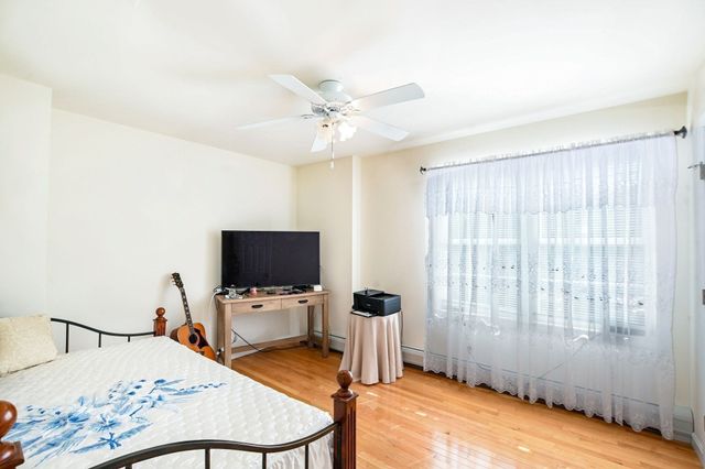 92 Tarkiln Pl, New Bedford, MA 02745