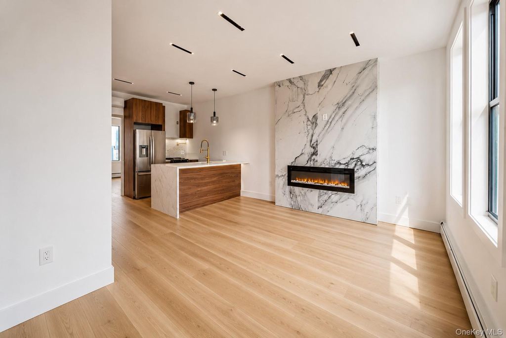 5142 35th Street, Long Island City, NY 11101 — photo 3