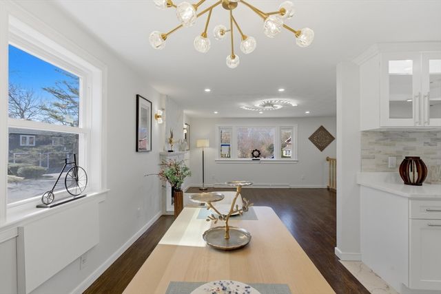 607 Turnpike St, Stoughton, MA 02072