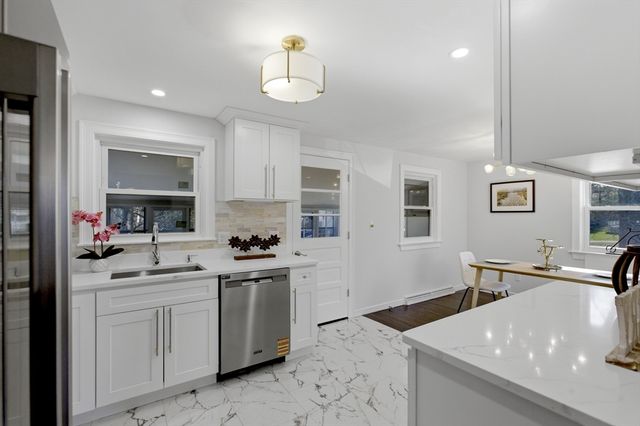 607 Turnpike St, Stoughton, MA 02072