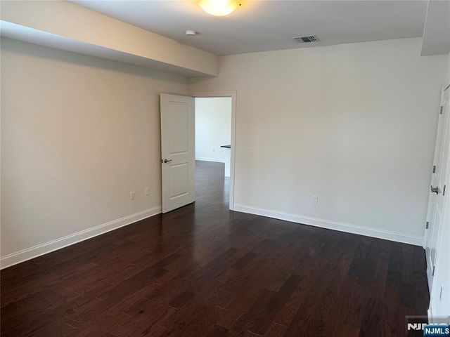 2001 Hudson Terrace 405, Fort Lee, NJ 07024