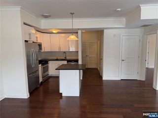 2001 Hudson Terrace 405, Fort Lee, NJ 07024