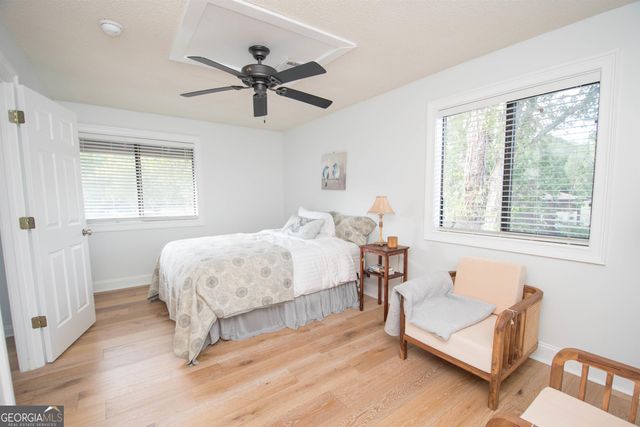 8 Northlake Circle, Peachtree City, GA 30269